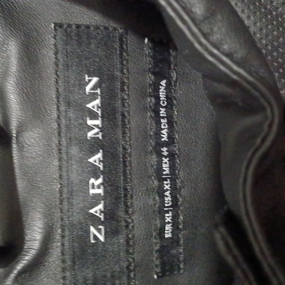 Zara Man Coat - Picture 2 of 3